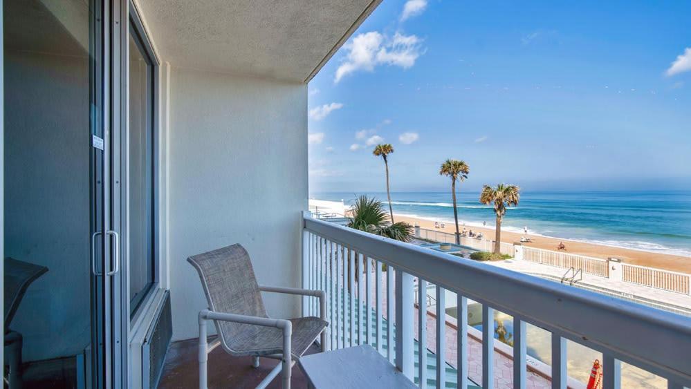 Oceanfront Studio In Daytona Beach Resort Exterior foto